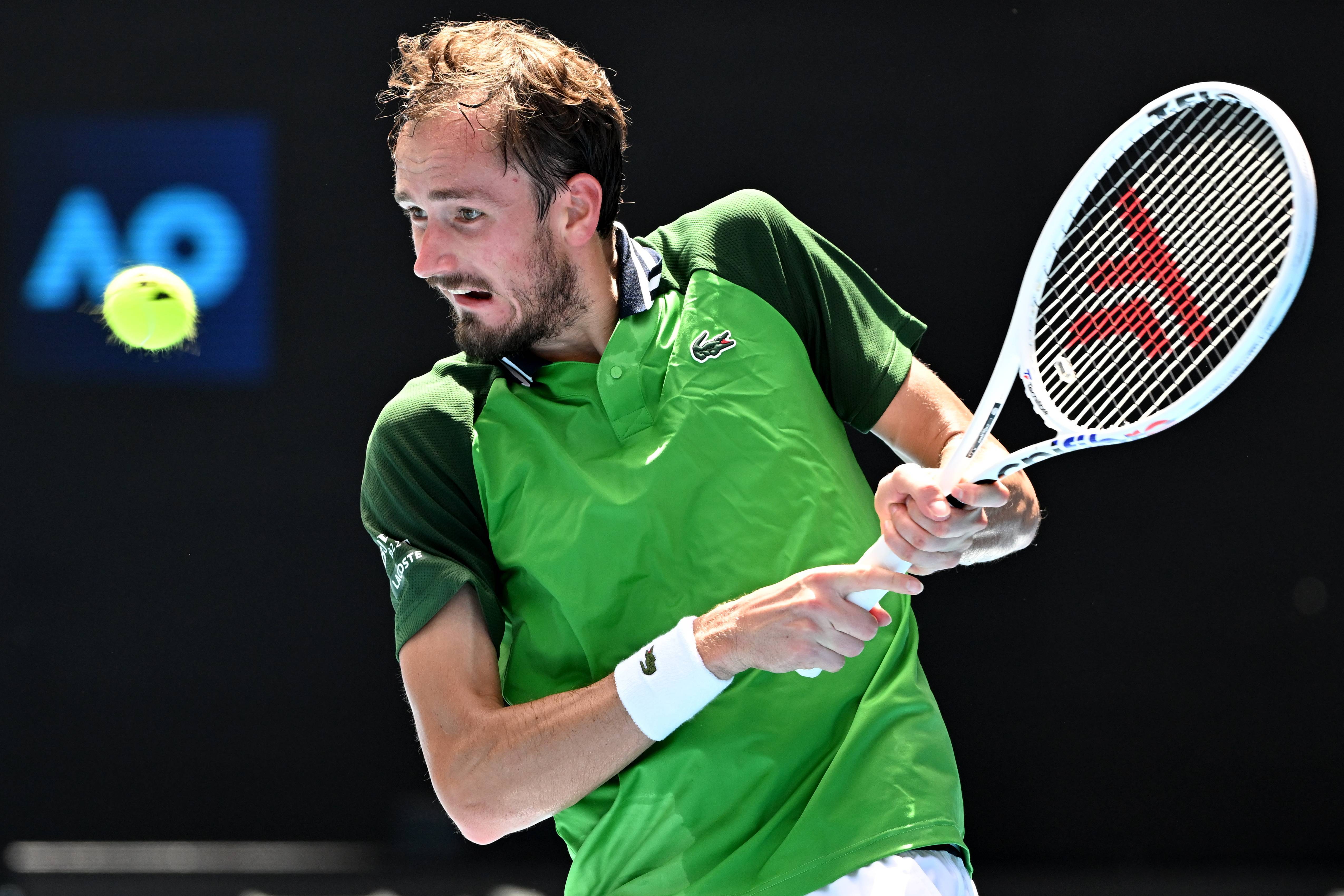 欧洲网球队绝杀日本网球队,梅德韦杰夫关键制胜的简单介绍 欧洲网球队绝杀日本网球队,梅德韦杰夫关键制胜的简单介绍