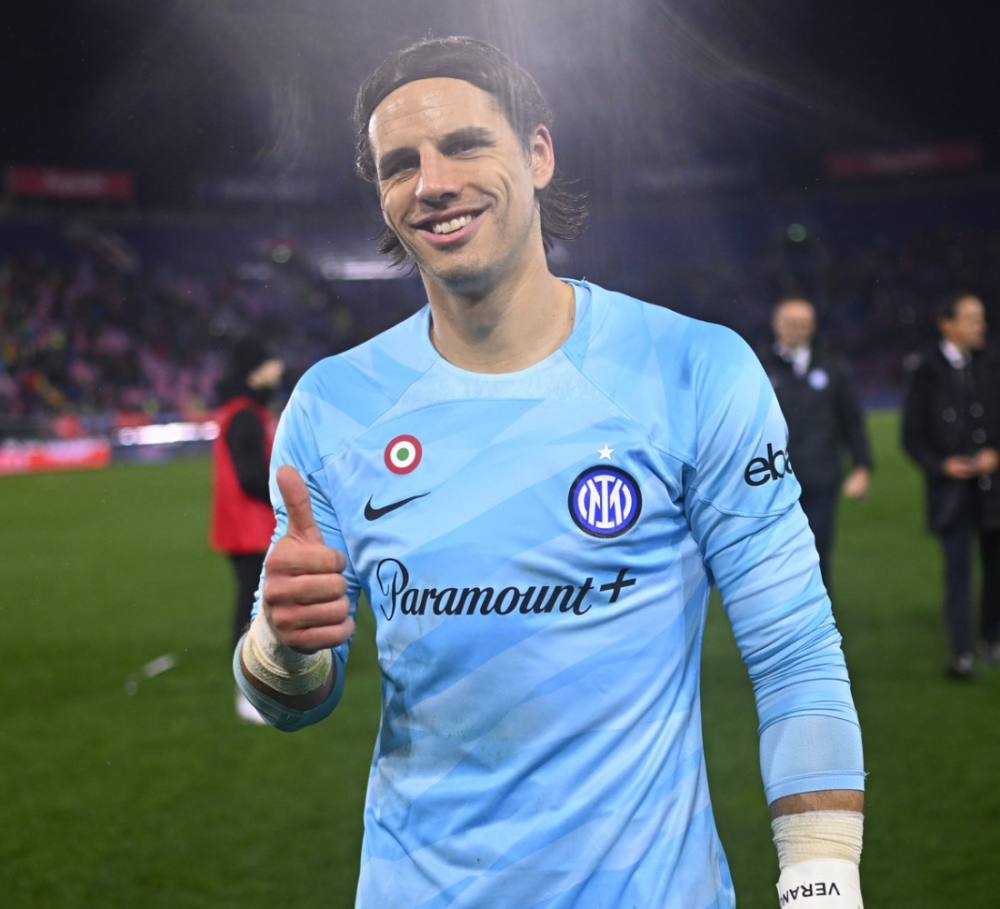 国际米兰横扫曼联,穆勒打破历史纪录 国际米兰横扫曼联,穆勒打破历史纪录