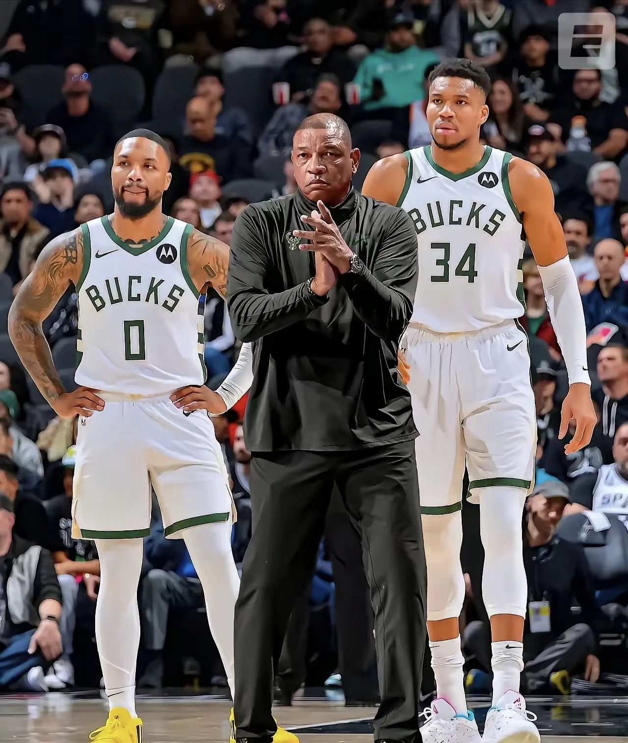 德国男篮碾压雄鹿B队，塔图姆惊艳世界