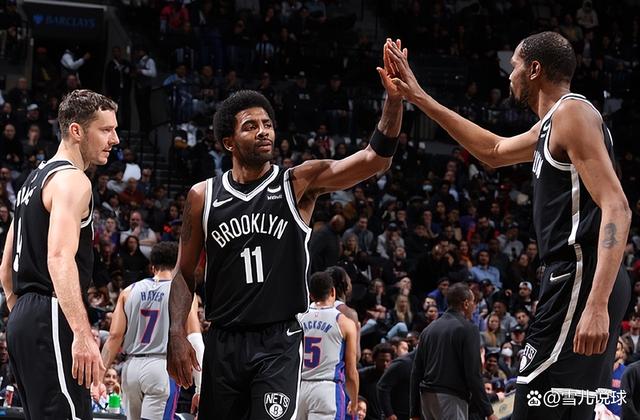 关于篮网铁脚三巨头联手砍分，全队合力取得胜利的信息