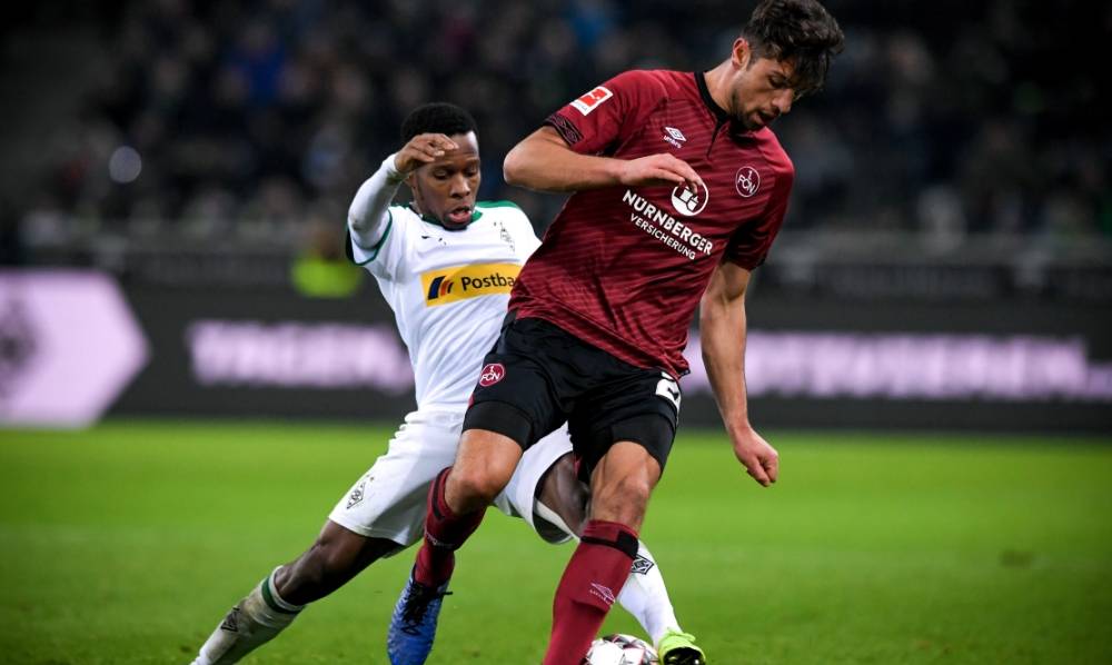 包含纽伦堡遭遇连败，胜率大幅下降的词条