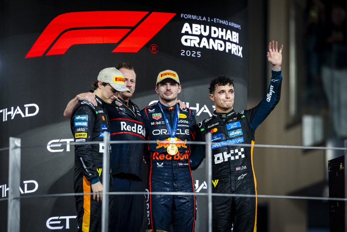 关于哈斯车队完胜威廉姆斯，诺里斯扛起全队的信息