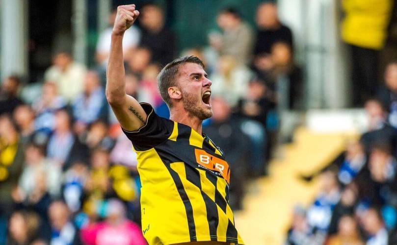 里尔球员在法国联赛中实现个人突破