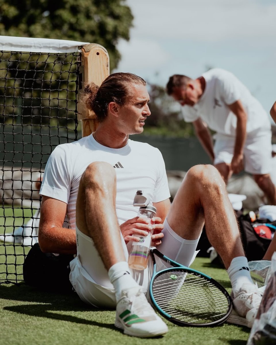包含蒙特卡洛大师赛鏖战年终总决赛,兹维列夫高光表现的词条 包含蒙特卡洛大师赛鏖战年终总决赛,兹维列夫高光表现的词条