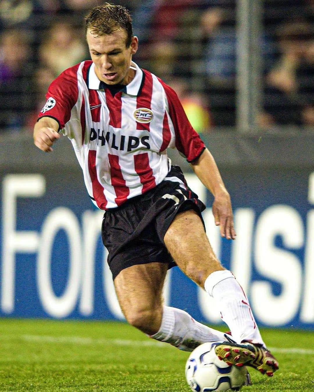 开云体育官方网站-荷兰翻盘韩国，罗本打破历史纪录