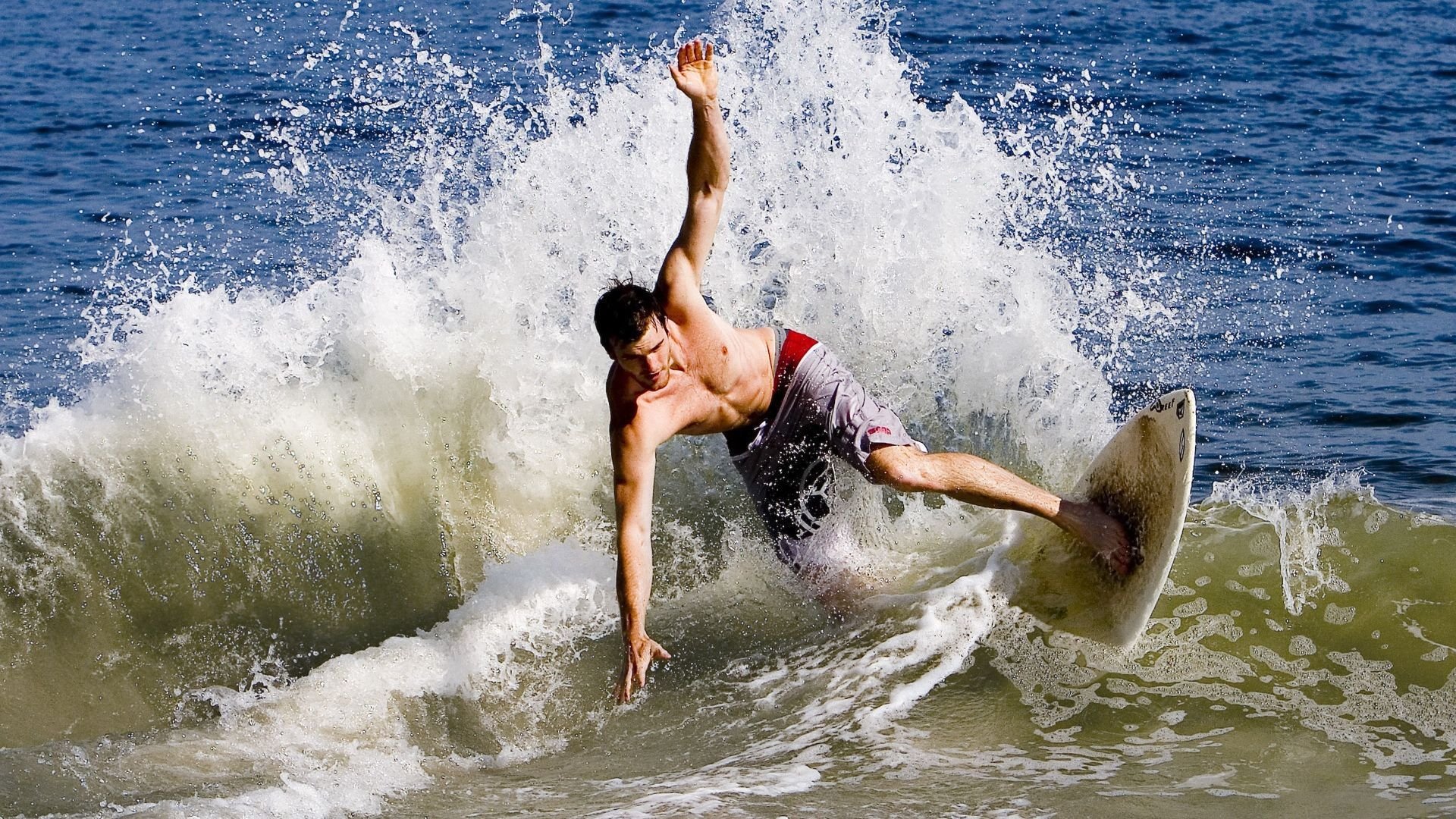 关键先生浓眉定乾坤！火箭加时险胜爵士，一战揭示争冠密码